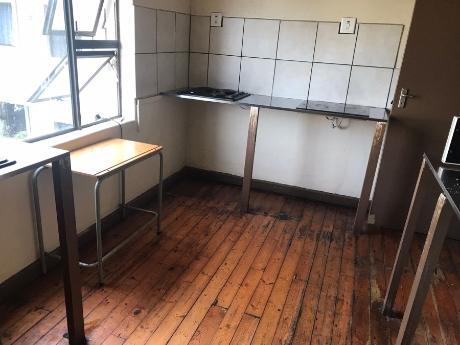 15 Bedroom Property for Sale in Quigney Eastern Cape